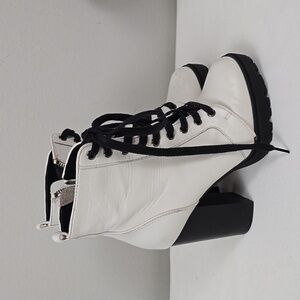 Steve Madden Laurie white leather combat heeled boot